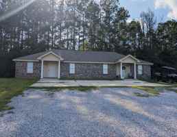 featured image of 27 A Broome Rd #1