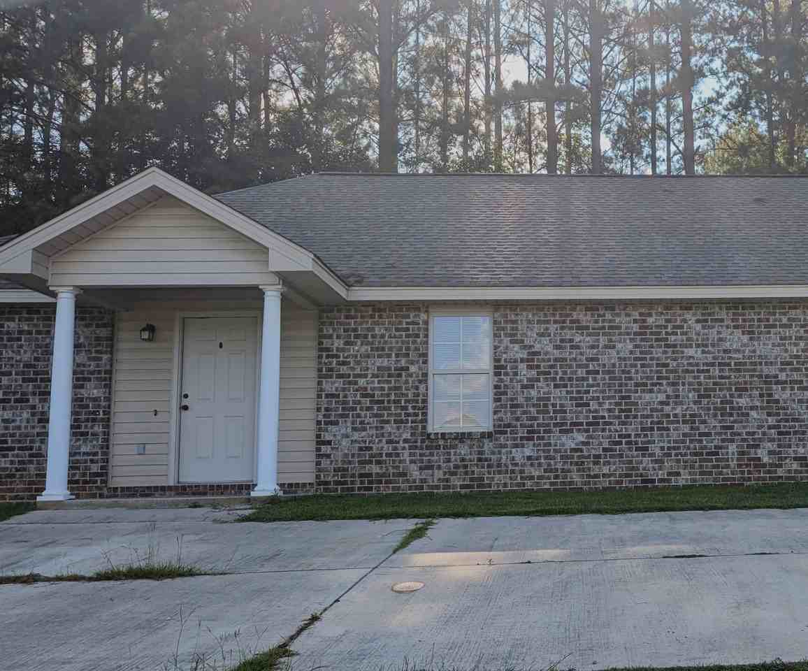 27 A Broome Rd #1 - Photo 2 of 29