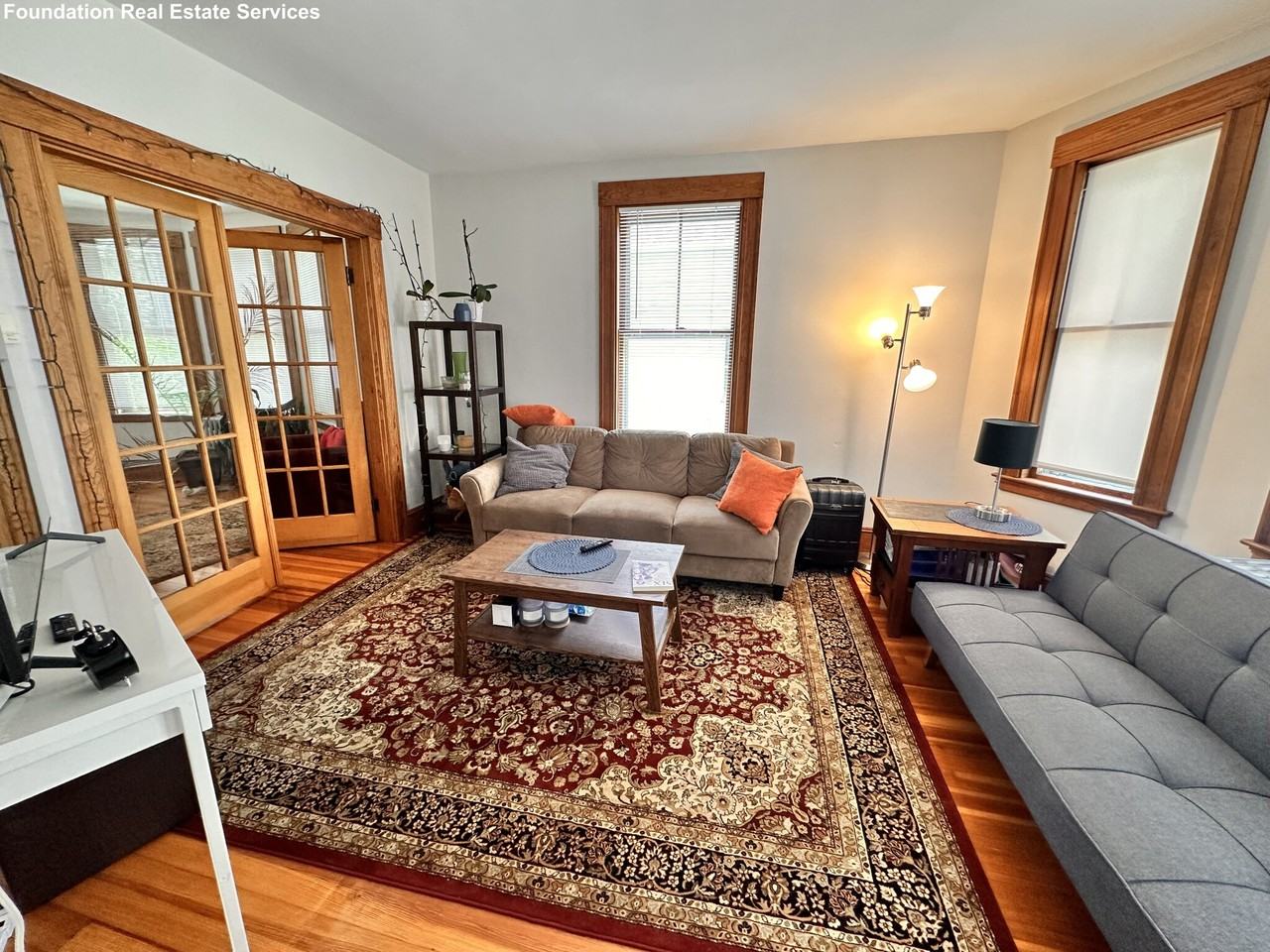16 Middle St - Photo 3 of 15