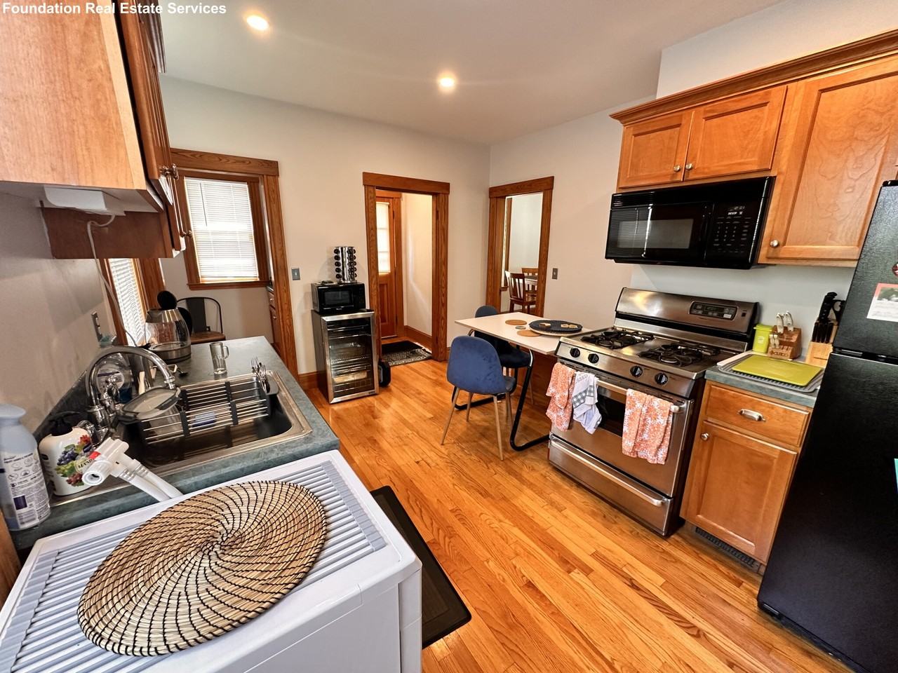 16 Middle St - Photo 5 of 15