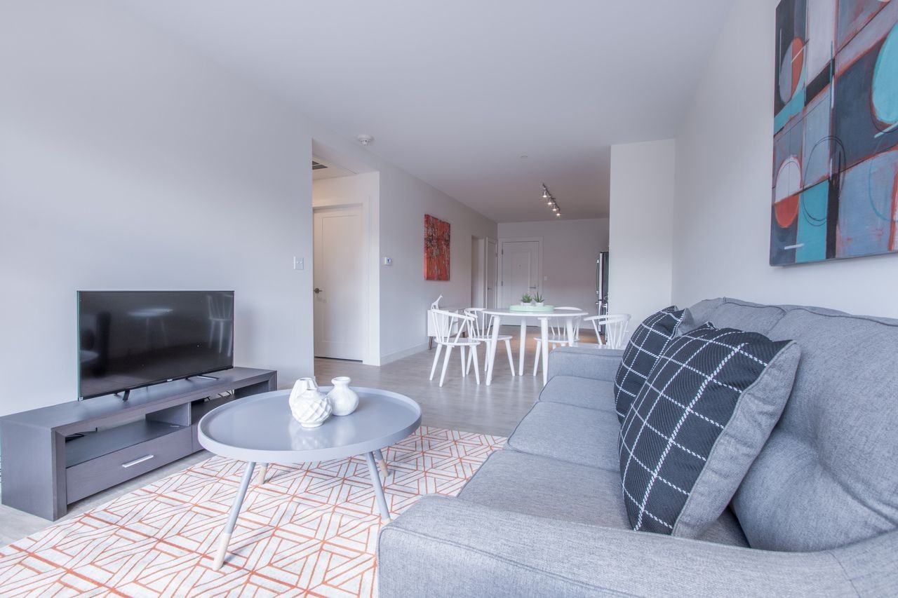 900 Beacon St #306 - Photo 3 of 16