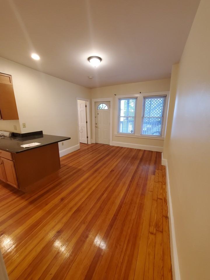 Oxford St 08, Cambridge, MA 02140 2 Bedroom Apartment for Rent PadMapper