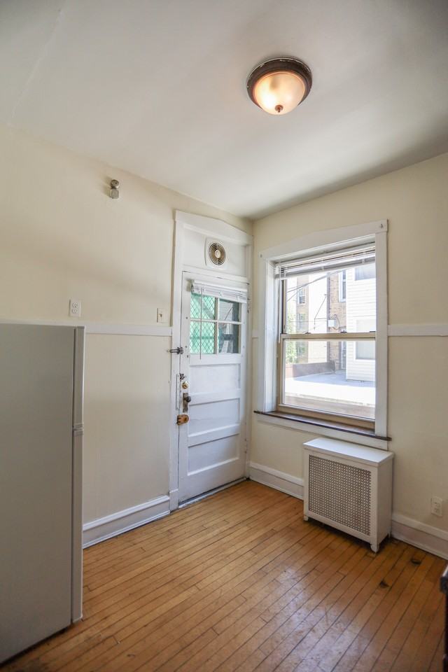 7705 N Sheridan Rd #2N - Photo 6 of 9