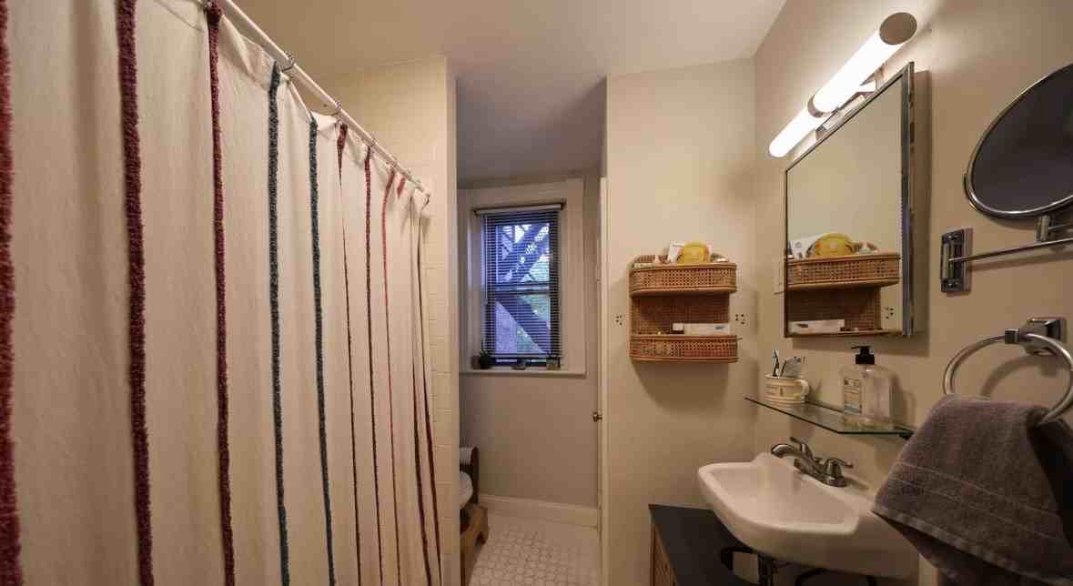 1728 Beacon St #1 - Photo 2 of 7