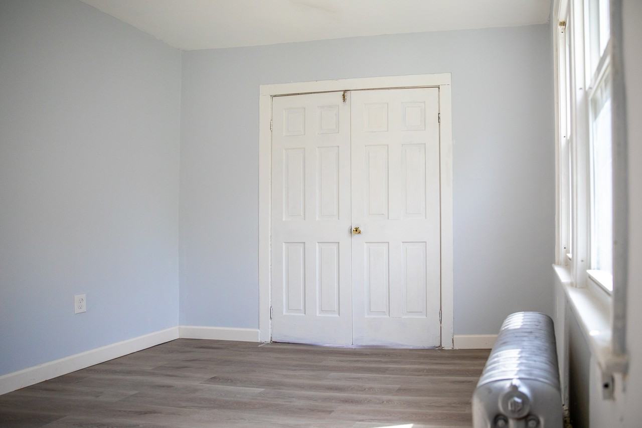 102 Thomas St #104 - Photo 5 of 10