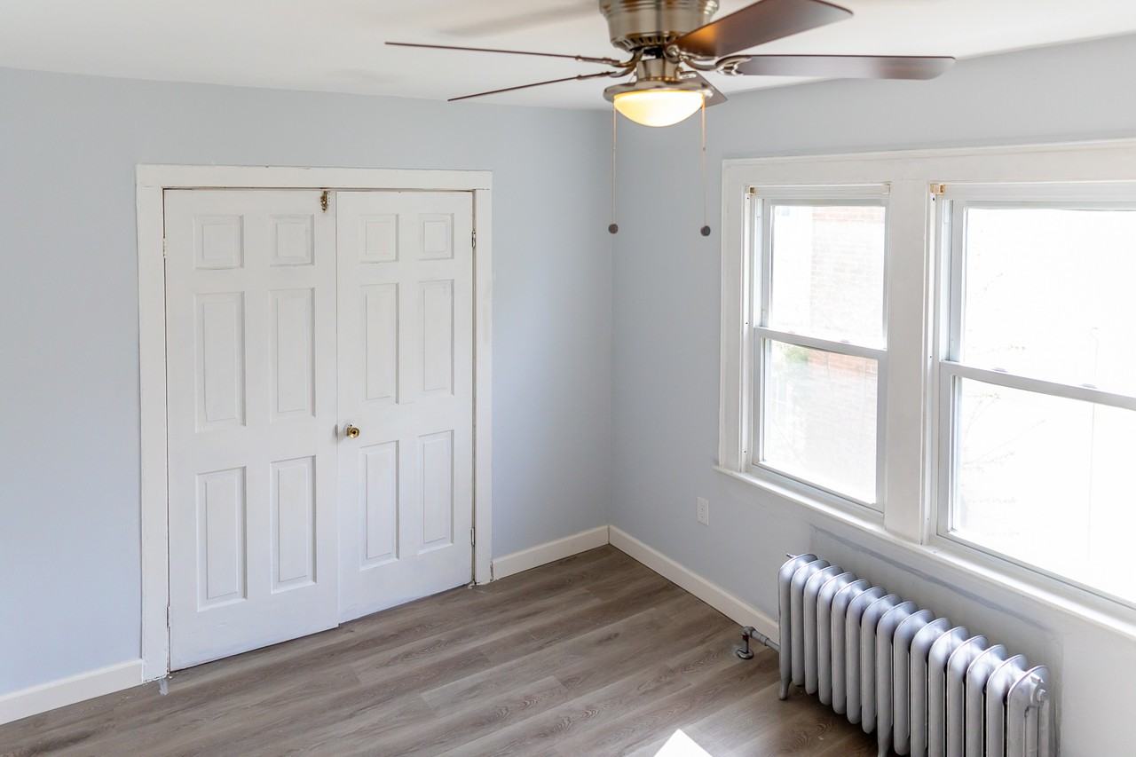 102 Thomas St #104 - Photo 6 of 10