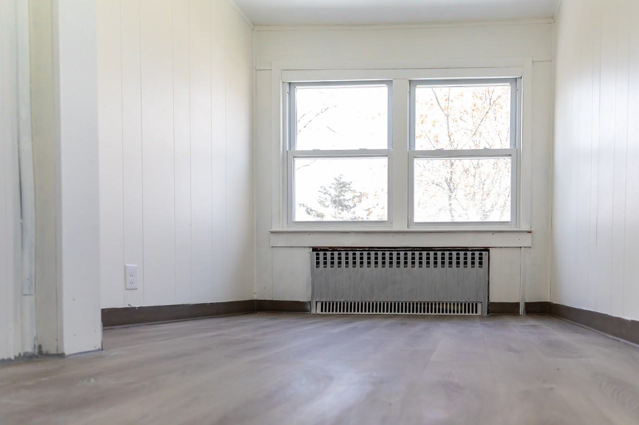 102 Thomas St #104 - Photo 7 of 10