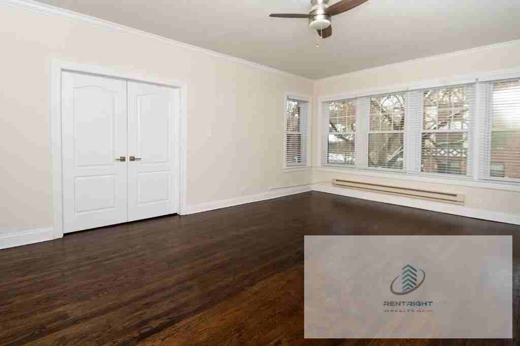 1130 Maple Ave #1130-1 - Photo 5 of 7
