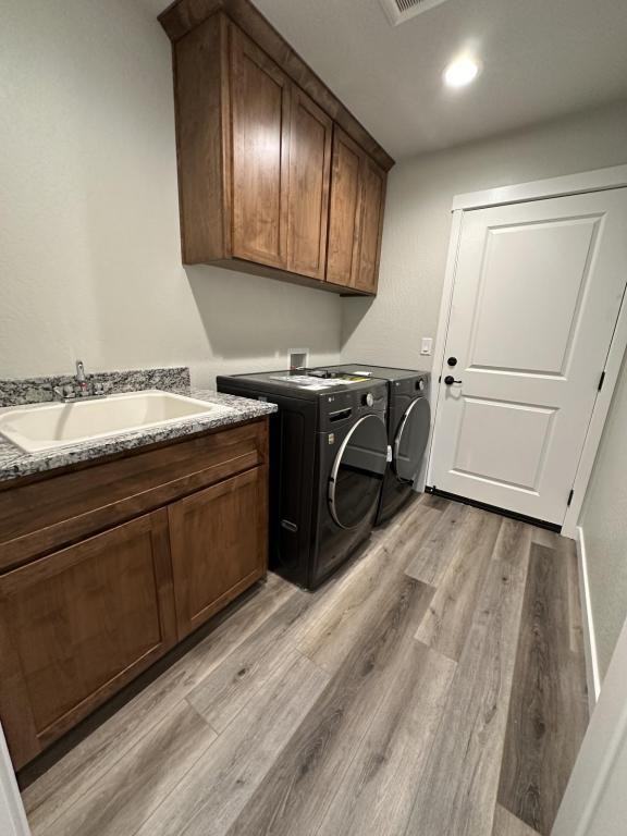 1149 Annalise St - Photo 5 of 25