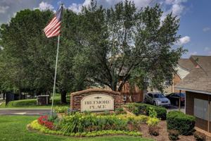 featured image of 830 Glastonbury Rd