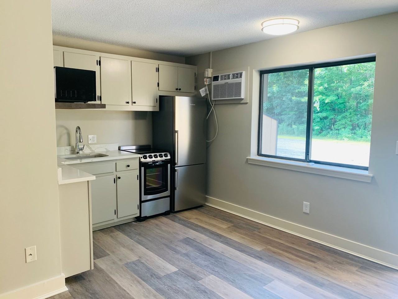 Public Way - Photo 3 of 6