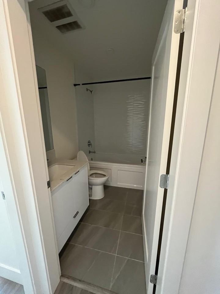 8447 202 Street - Photo 3 of 6