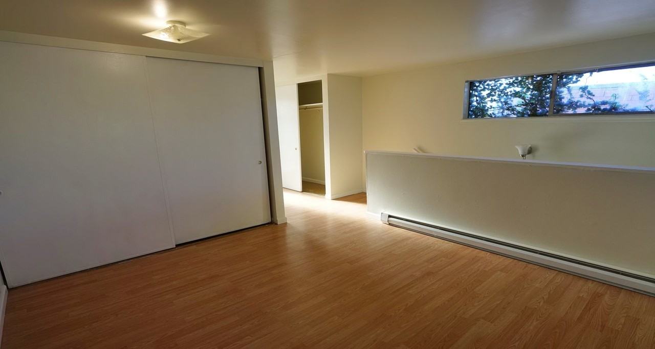 SEA-9306 - Photo 3 of 12