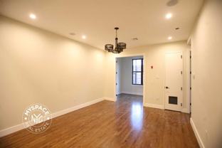 565 Evergreen Ave #2B - Photo 1 of 1