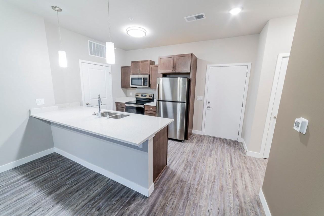The Granary Townhomes - Photo 5 of 37