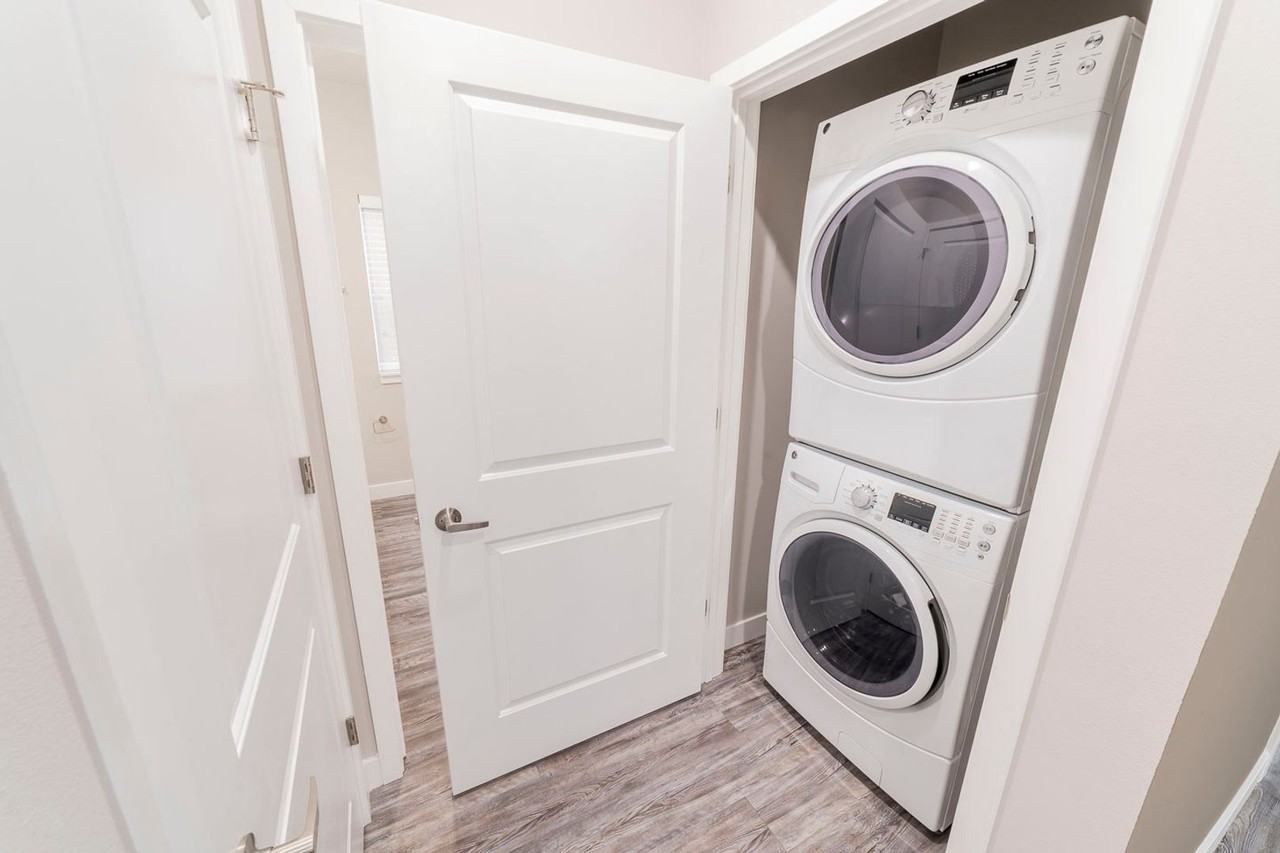 The Granary Townhomes - Photo 6 of 37