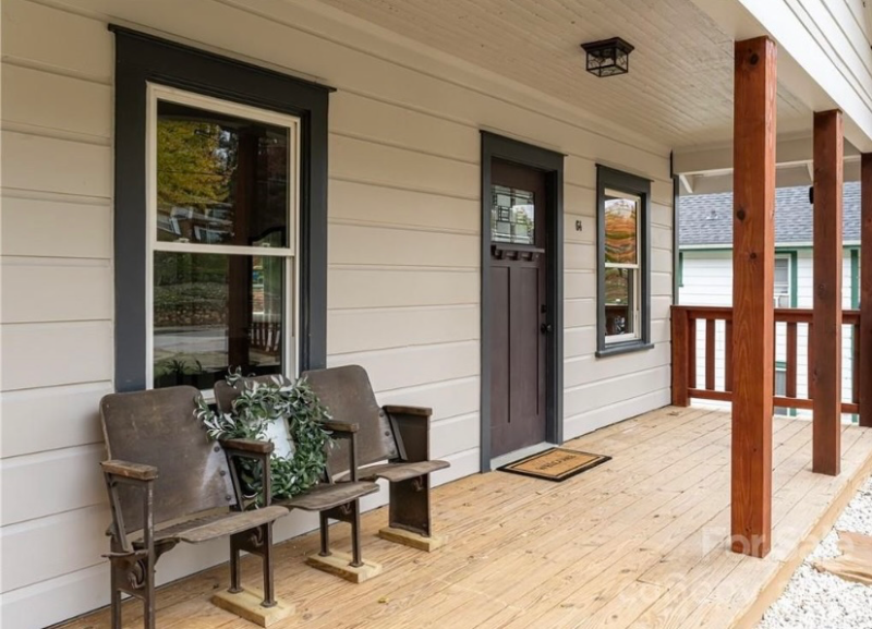 338 North Main Street - Photo 3 of 17