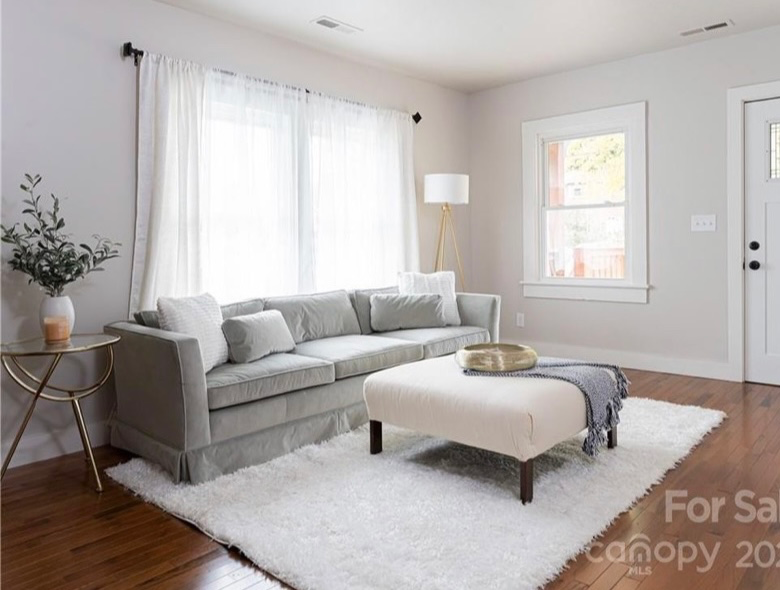 338 North Main Street - Photo 4 of 17