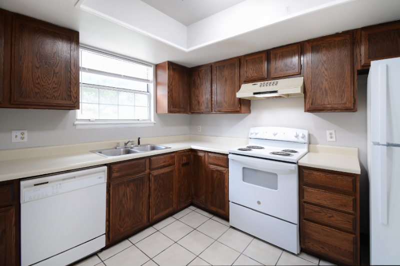 258 Cobblestone Dr - Photo 3 of 15