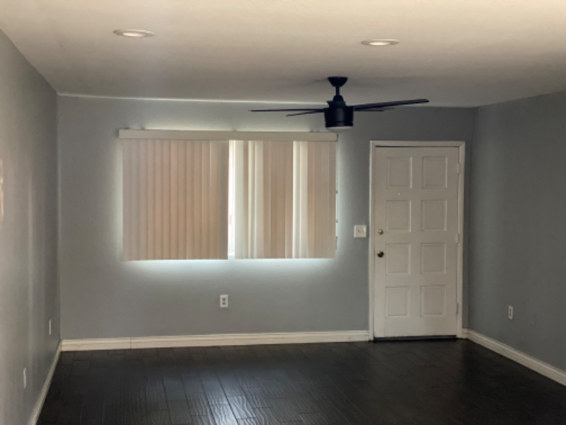 3331 W Del Monico Ln - Photo 3 of 8