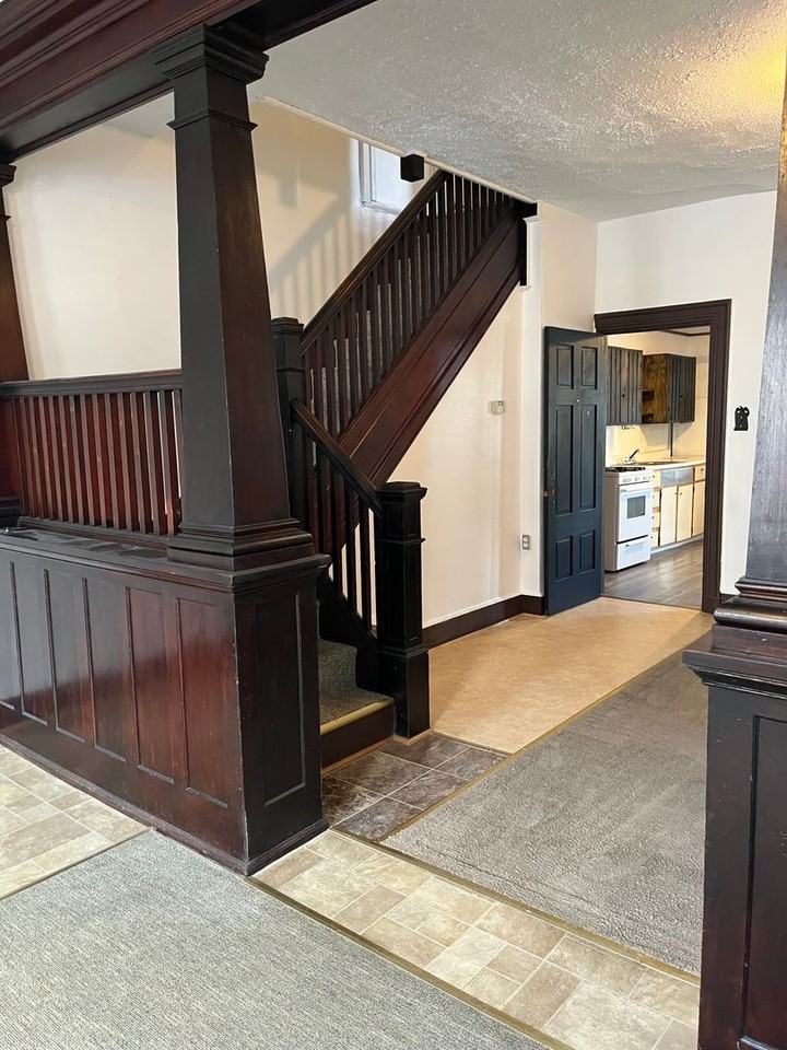 642-644 Walnut St - Photo 3 of 30