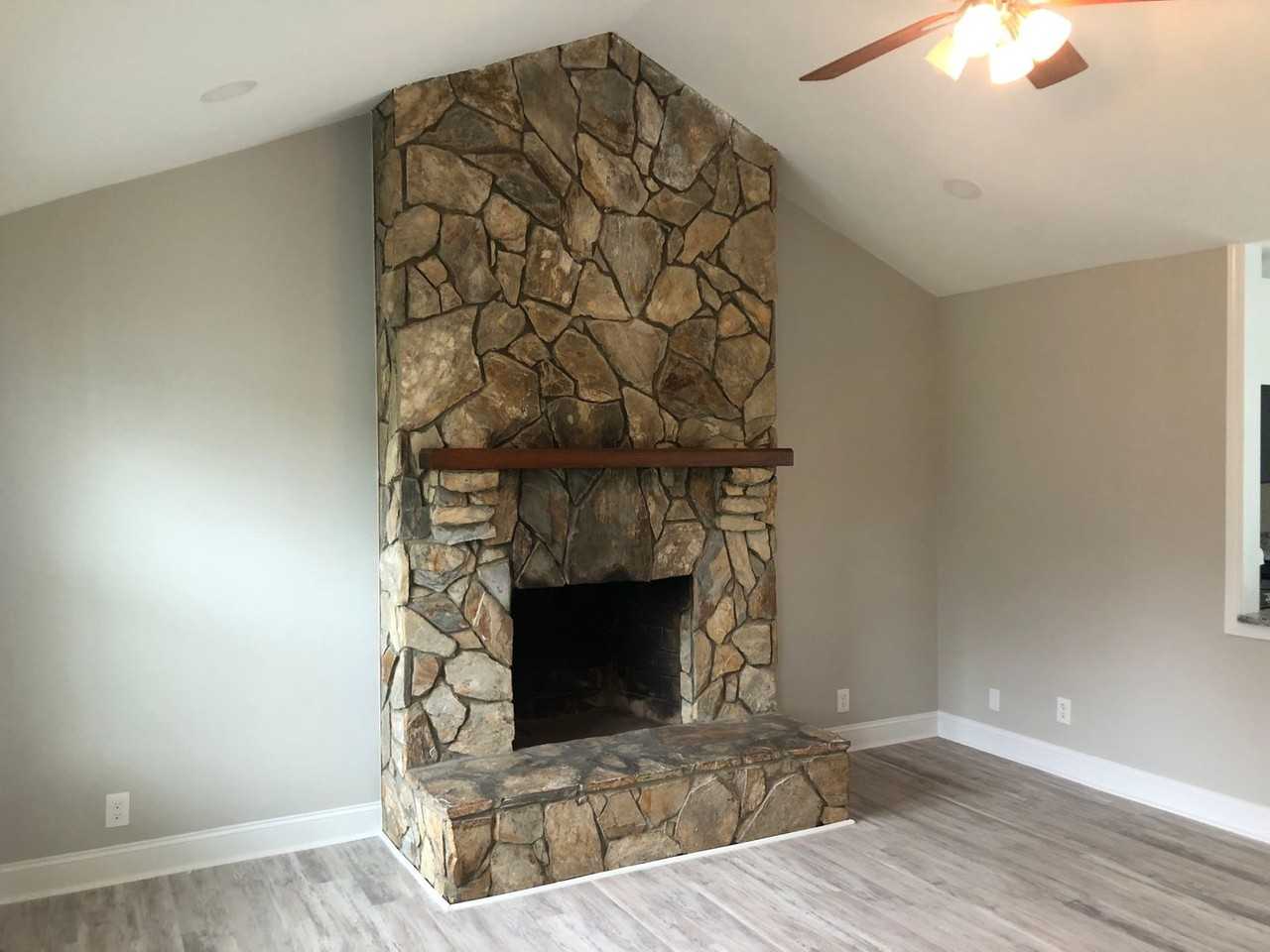 204 Moritz Rd - Photo 2 of 16