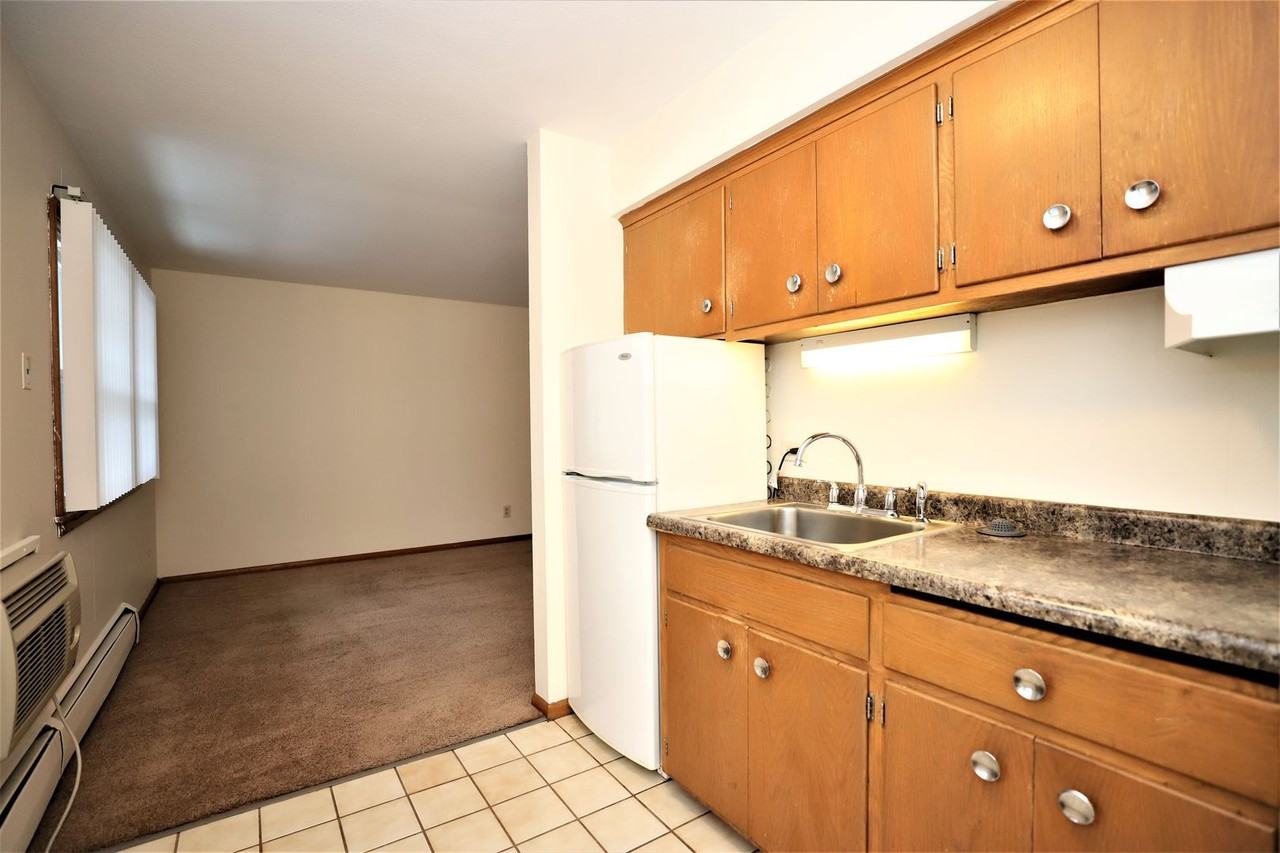William Milton Properties LLC - Photo 7 of 15