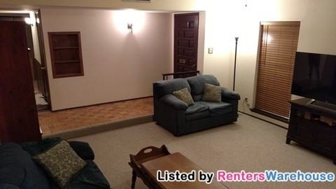 3038 Teakwood Dr - Photo 3 of 15