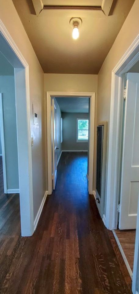 1030 W Wood St - Photo 6 of 27