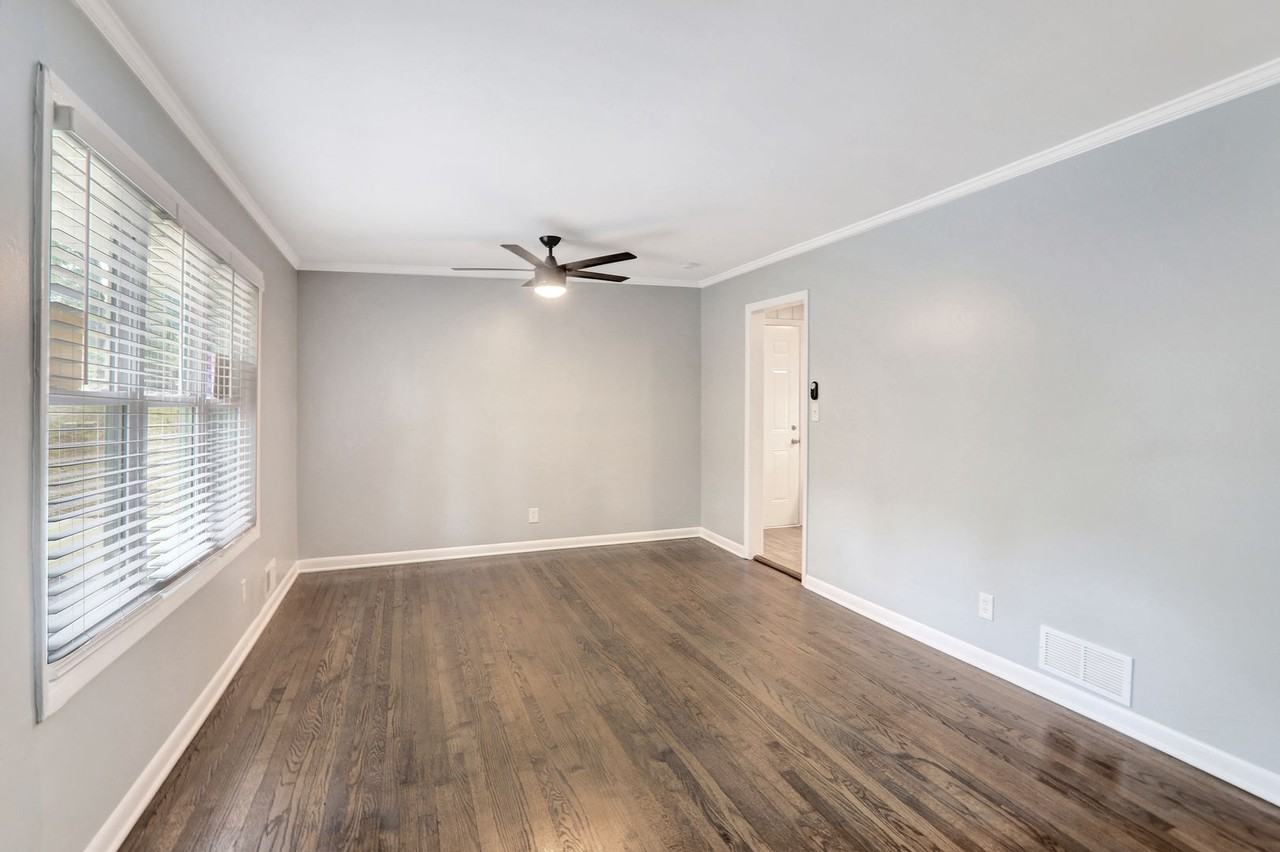 2710 Dunmoreland Ter - Photo 3 of 24