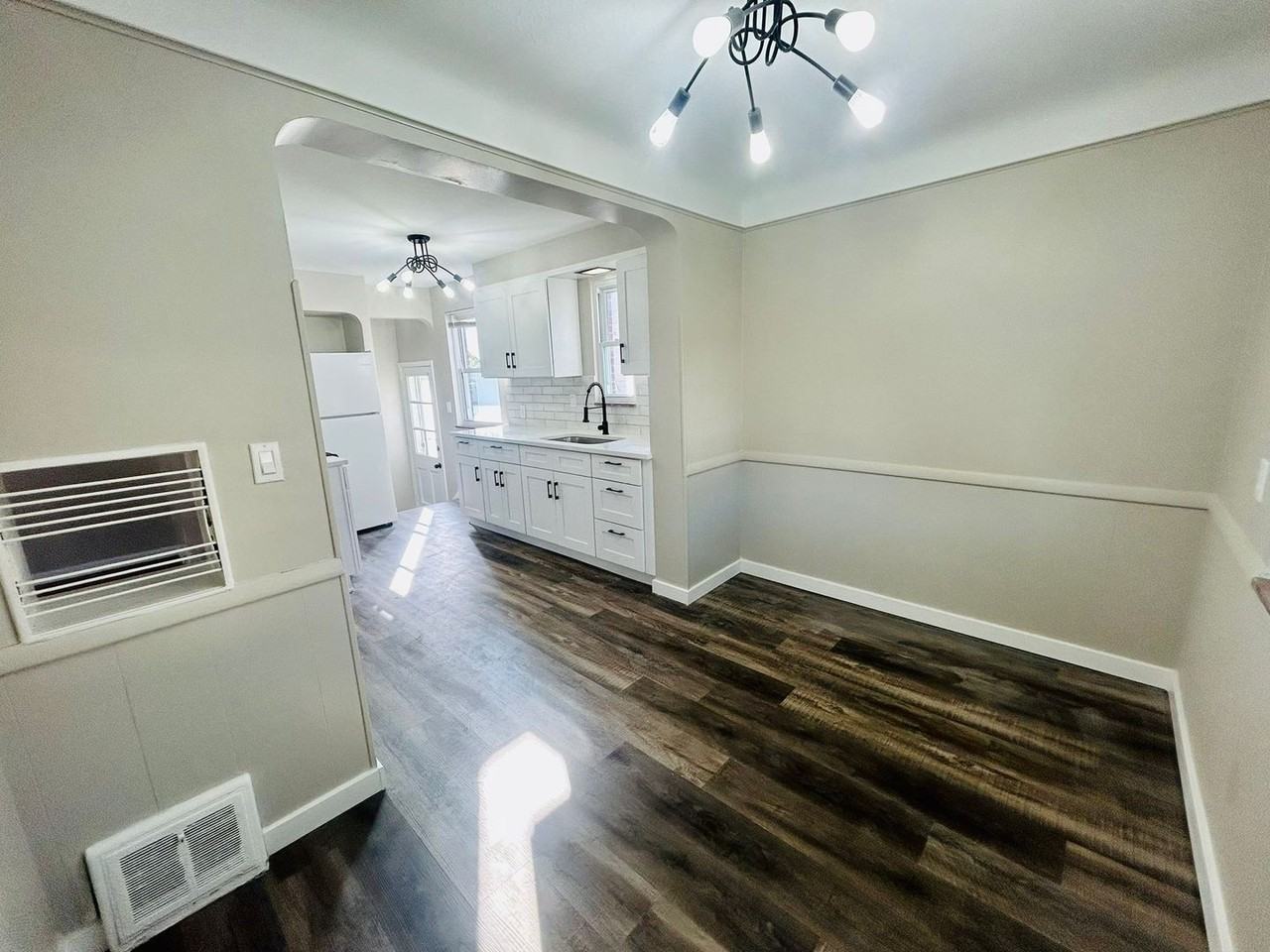 391 E 322nd St - Photo 5 of 17