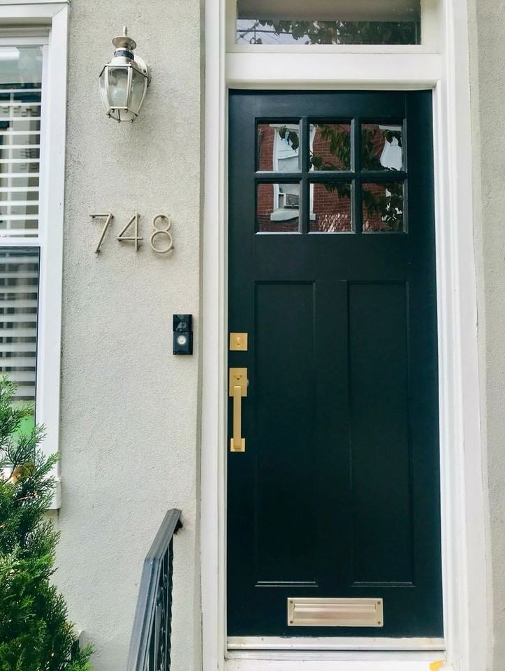 748 N Judson St - Photo 2 of 27