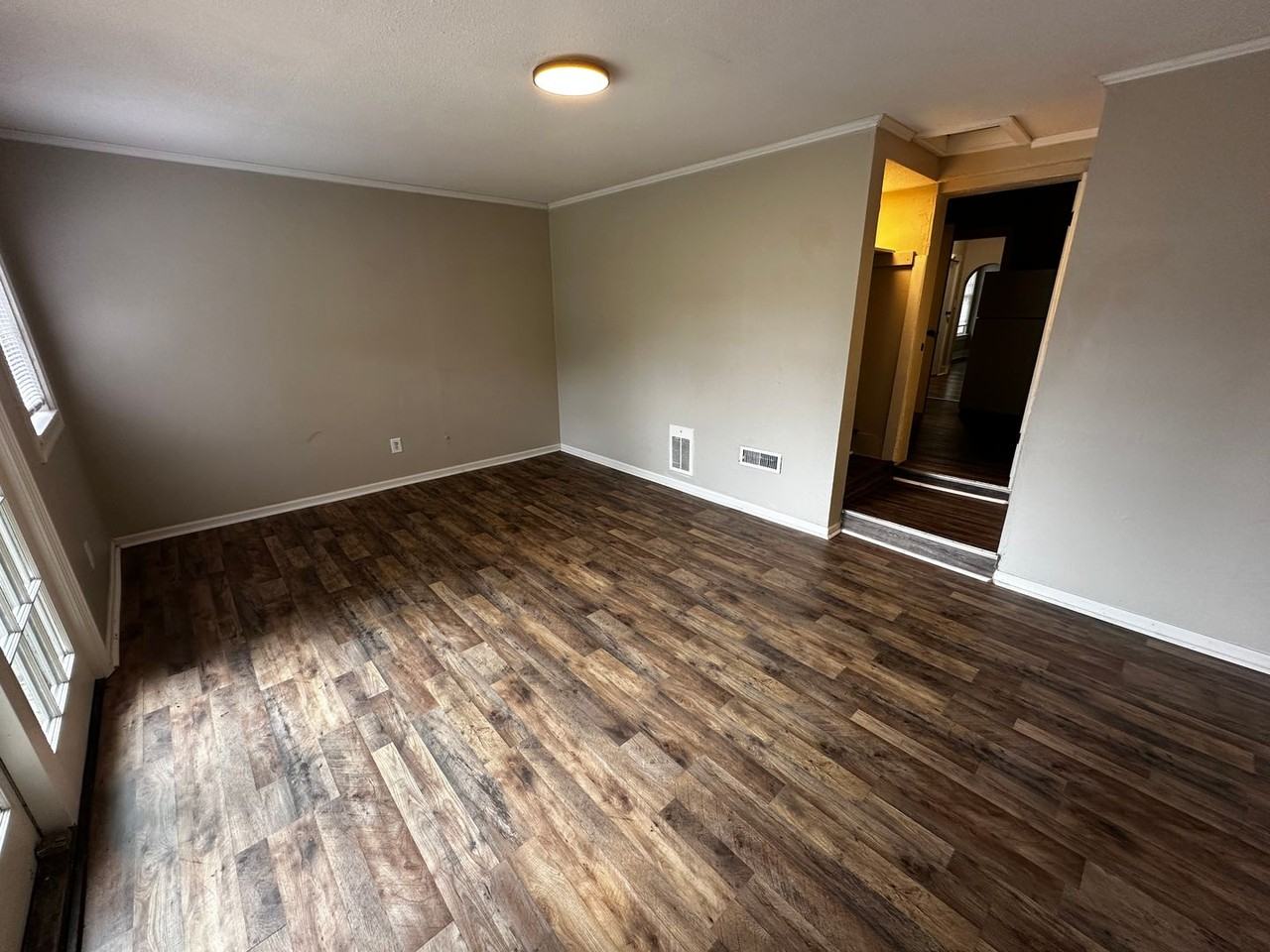 713 N 24th St - Photo 2 of 7