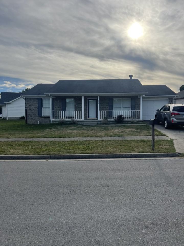 252 Holly Ln #NA - Photo 3 of 7