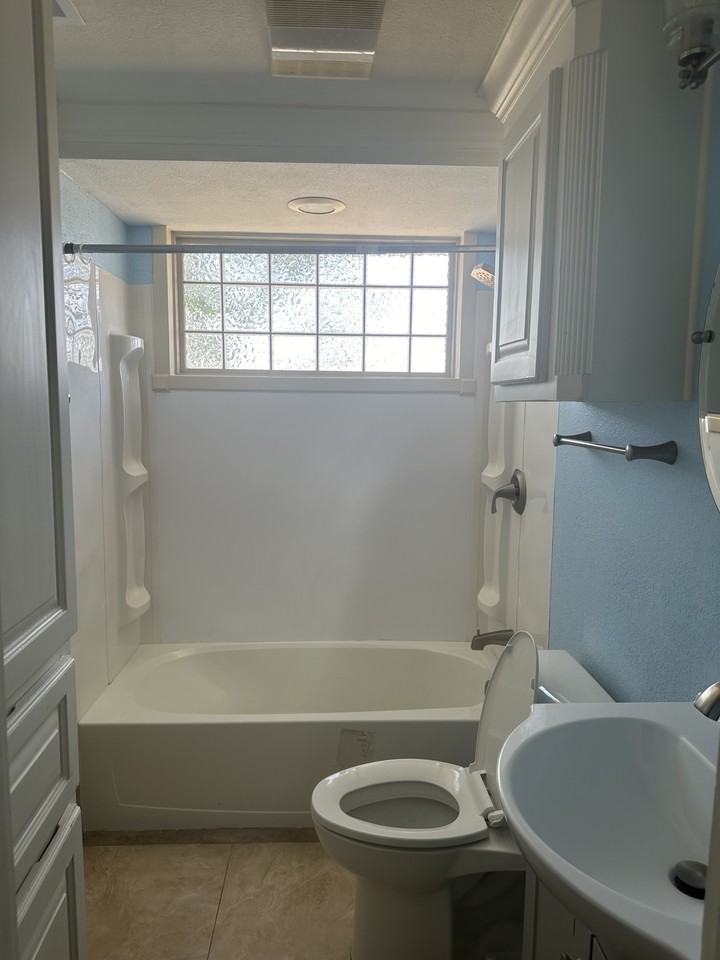 4601 Storey Ave #NA - Photo 3 of 16