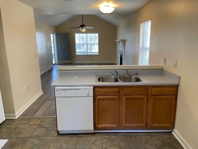 409 Audubon Cir #NA - Photo 6 of 13