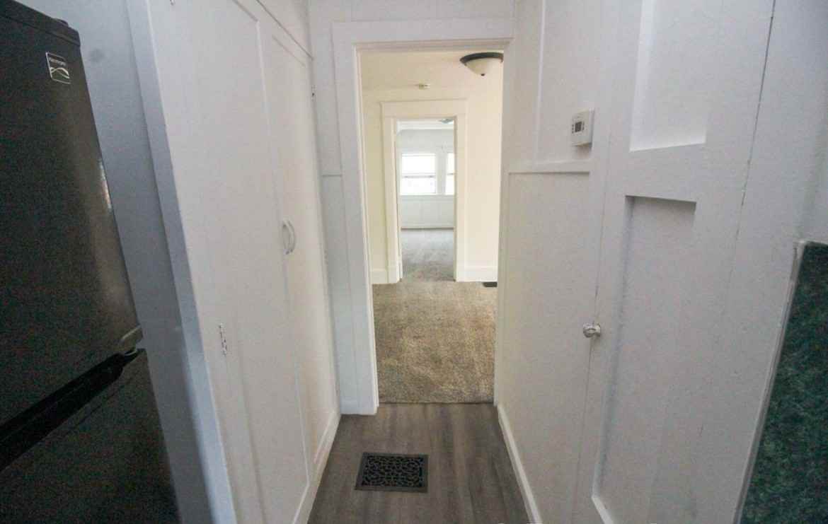 960 Sibley St Nw #2 - Photo 7 of 18