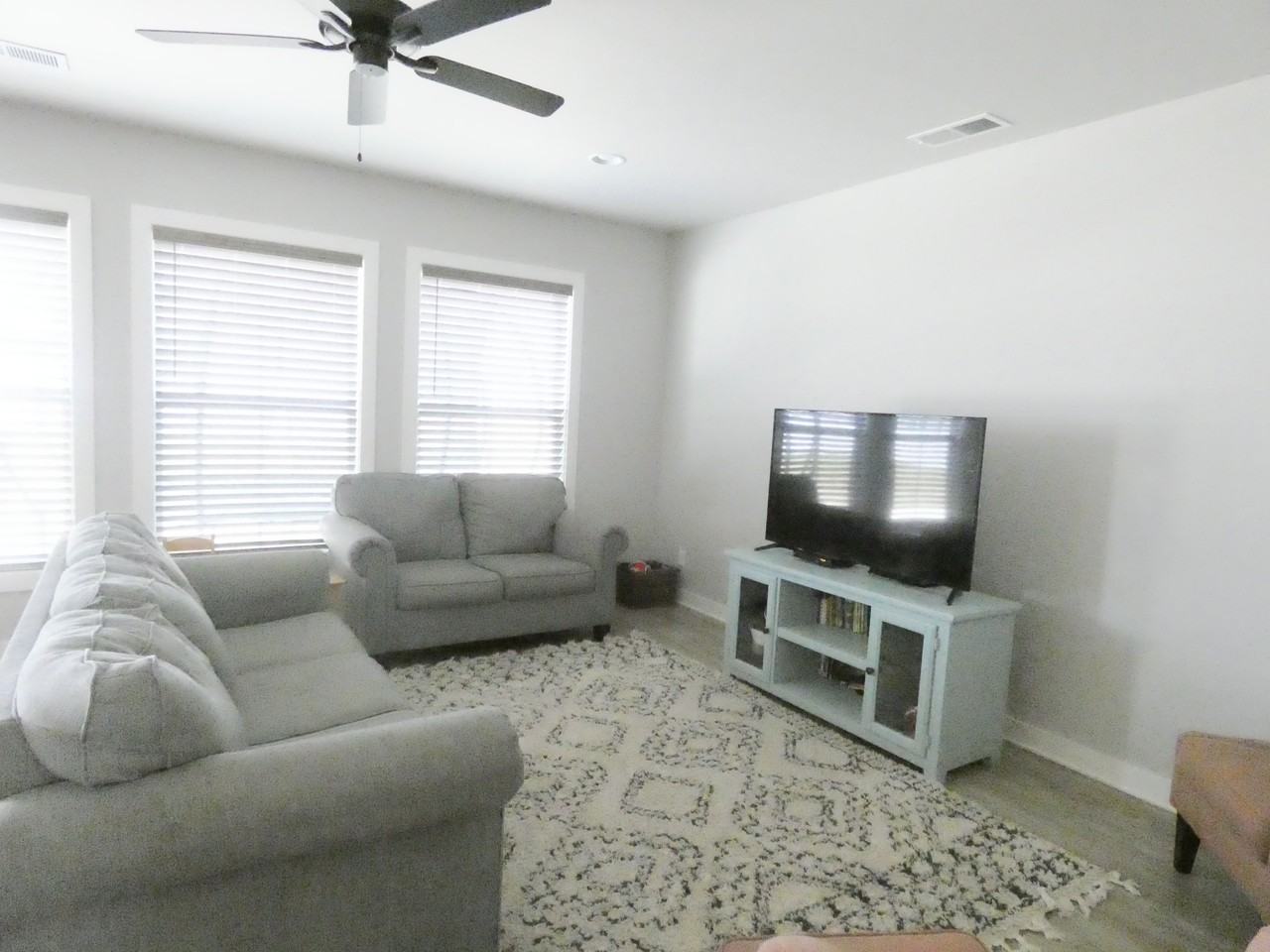 2804 Kincheloe Ct #NA - Photo 6 of 17