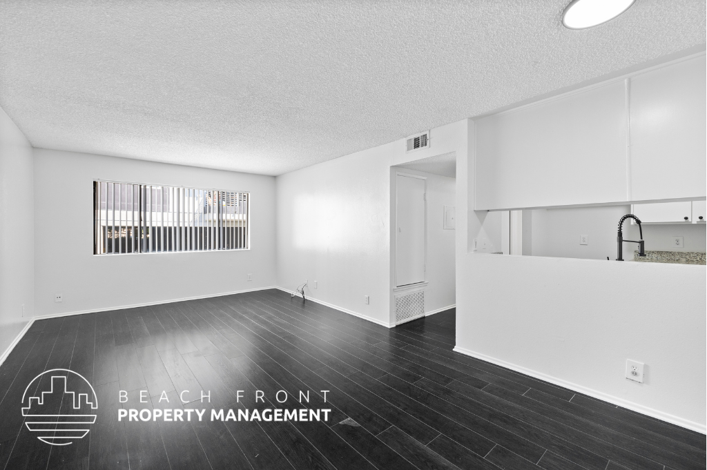 2216-2218 Court St. - Photo 5 of 25