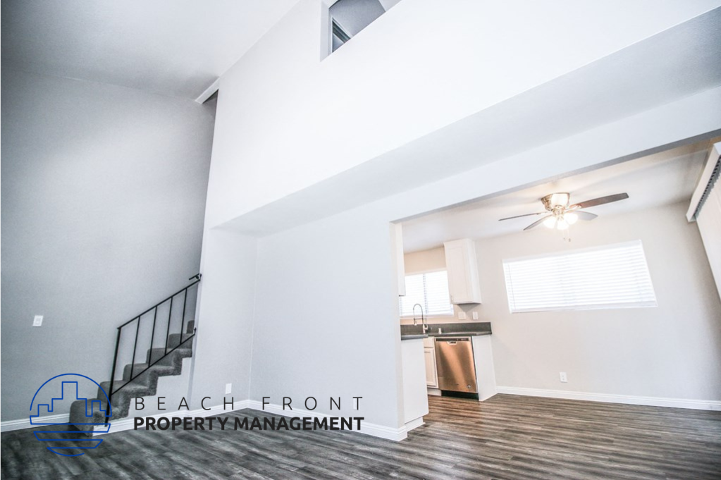 7892 Holt Ave. - Photo 3 of 16