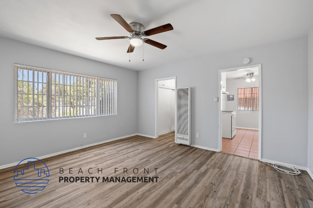 2135 Santa Fe Ave. - Photo 5 of 16