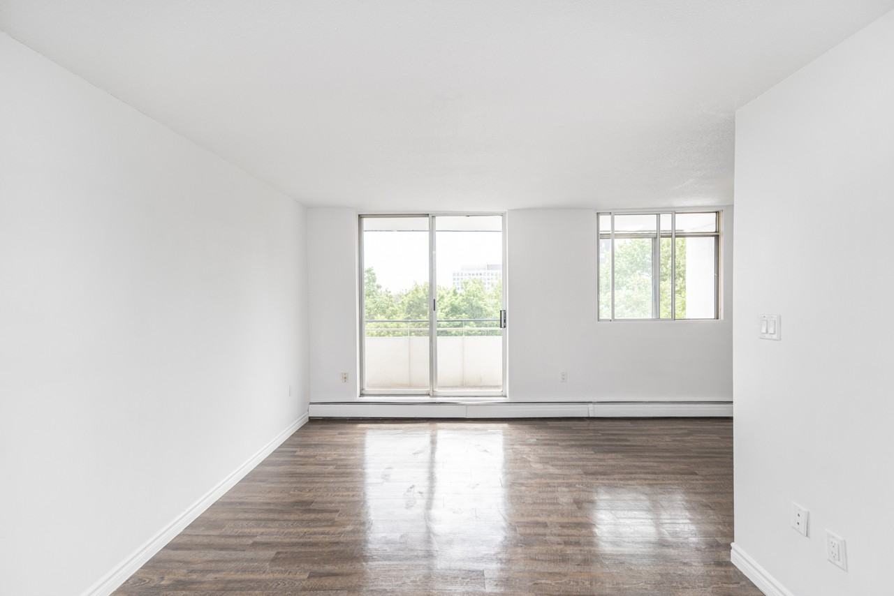 Queen Elizabeth Tower - Photo 3 of 10