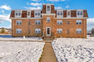 featured image of 301 Dorchester Ave