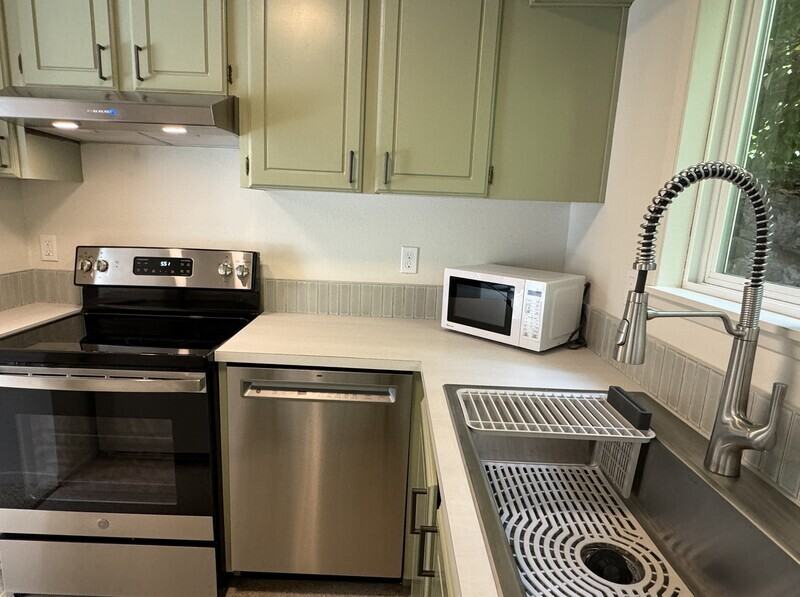 2945 76th Ave Se #7A - Photo 7 of 11