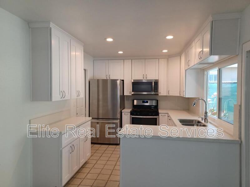 887 Hawaii Ave - Photo 5 of 28