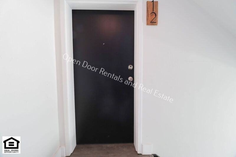 1823 Griswold Dr Apt C12 - Photo 4 of 12