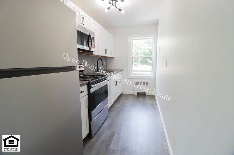 1823 Griswold Dr Apt C12 - Photo 6 of 12