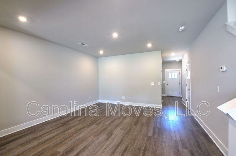 251 Keaton Ct - Photo 4 of 21