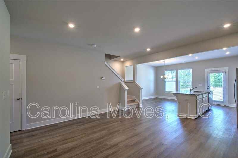 251 Keaton Ct - Photo 5 of 21