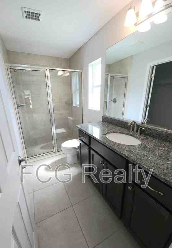 5478 Sw 128th Pl - Photo 5 of 12